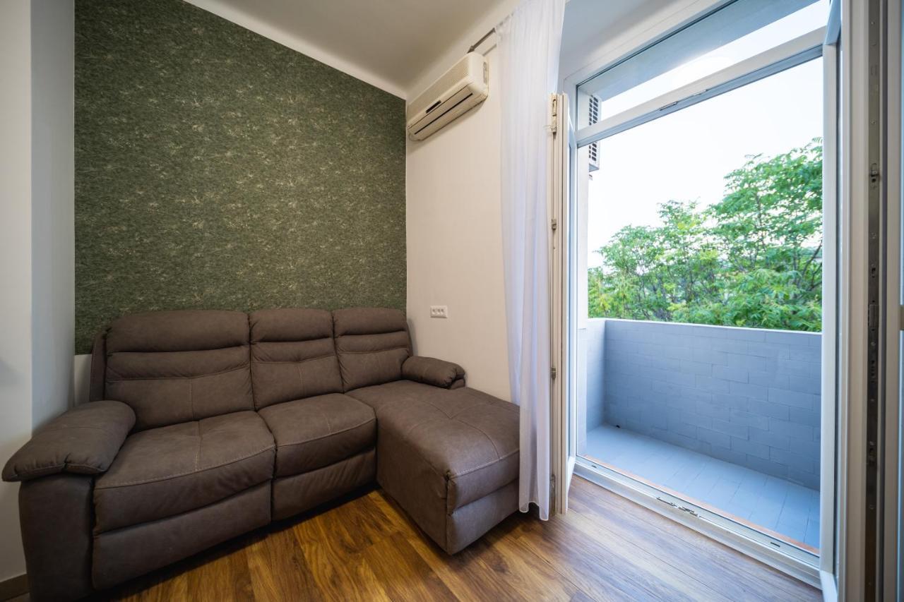 Apartamento Brunea Rijeka Exterior foto